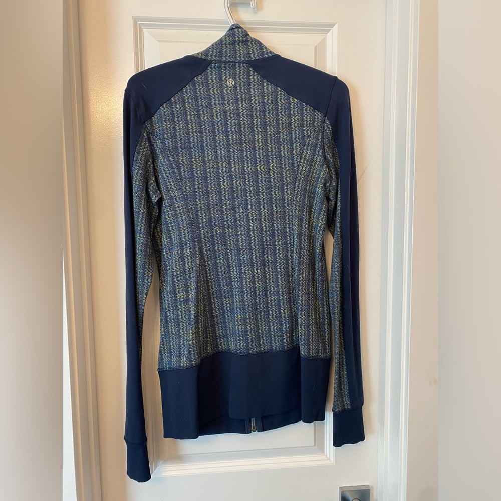 Lululemon Define Jacket - Picture 2 of 5